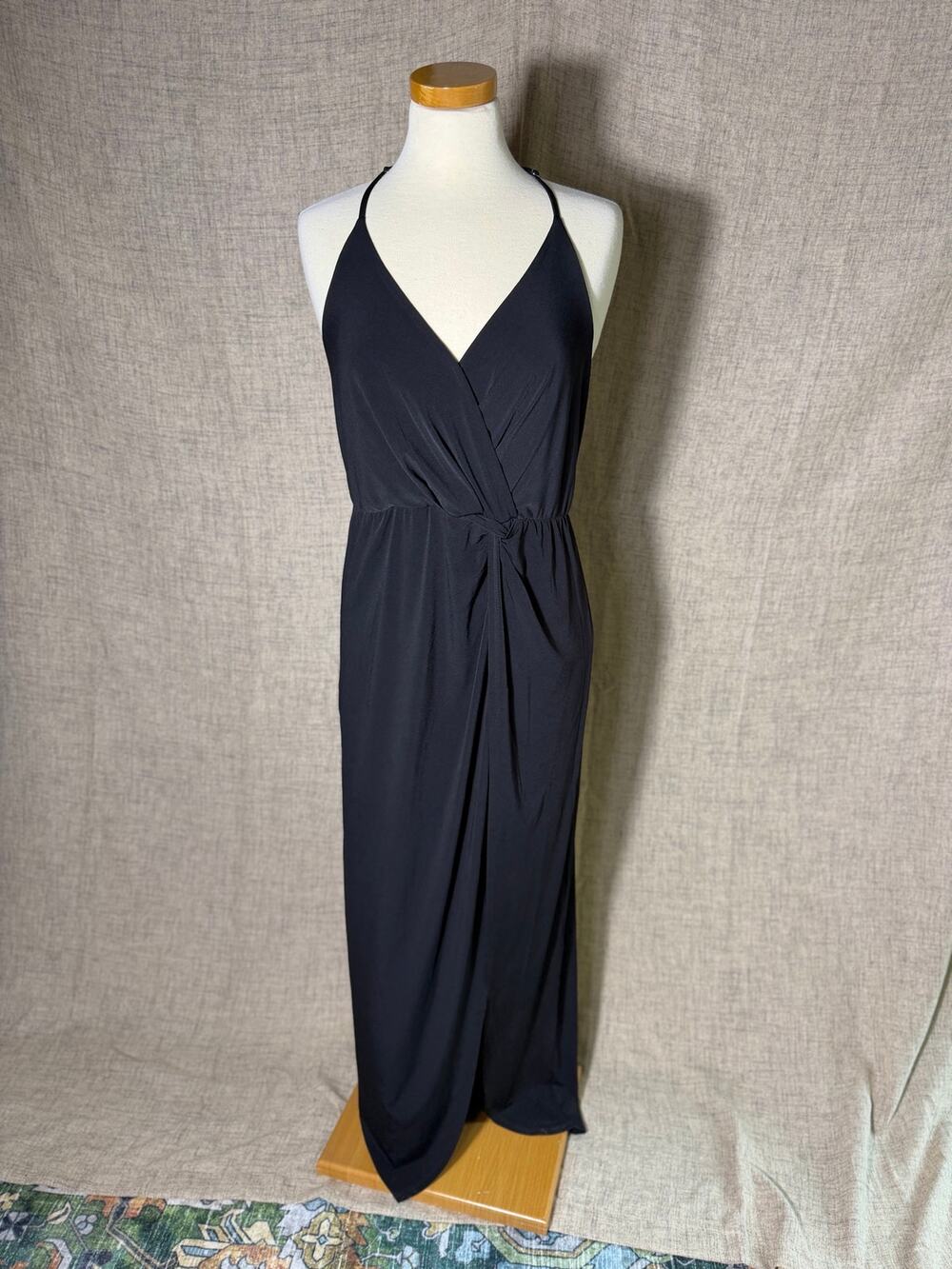BCBGeneration Black Wrap Front Maxi Dress T-Back Sleeveless Stretch Women's M